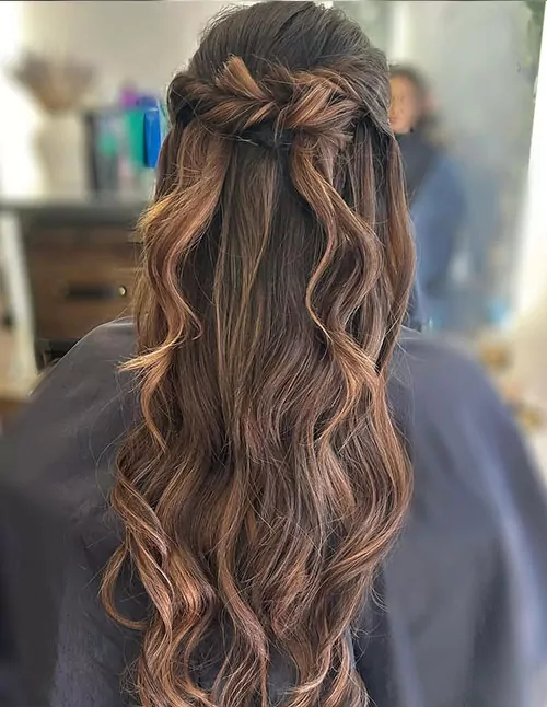 Half-Up Brown Twisted Waves