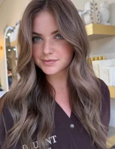 Medium Straight Hair With Gentle Soft Layers