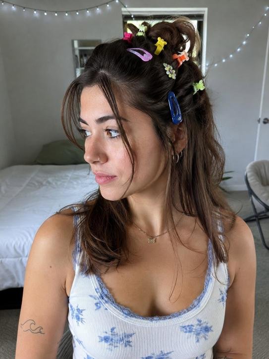 Colorful Mismatched Clips