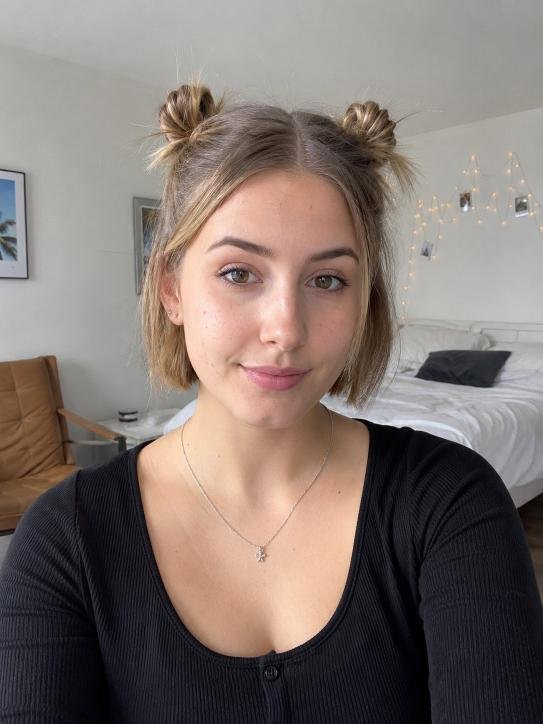 Tiny Space Buns